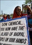 200_bhopal_woman_protesting.jpg