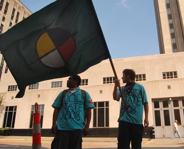 protesters_with_native_flag-ps.jpg 