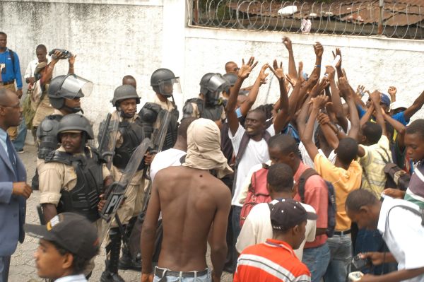 haiti_student_strike.jpg 