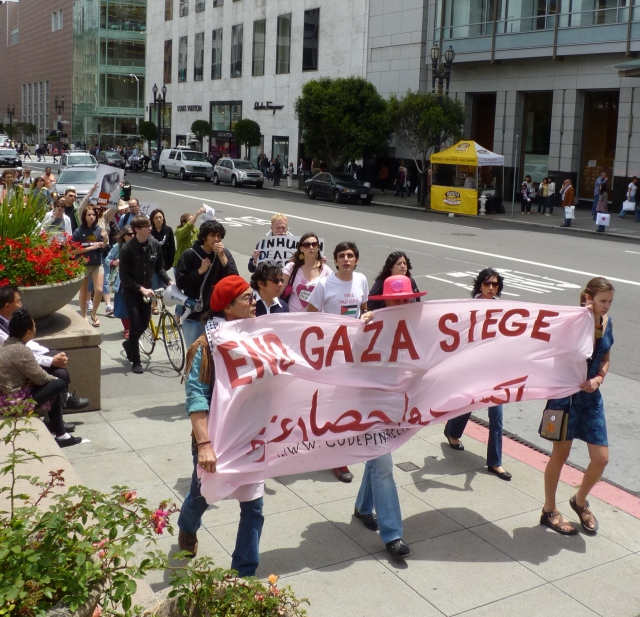 640_gaza_protest7.jpg 
