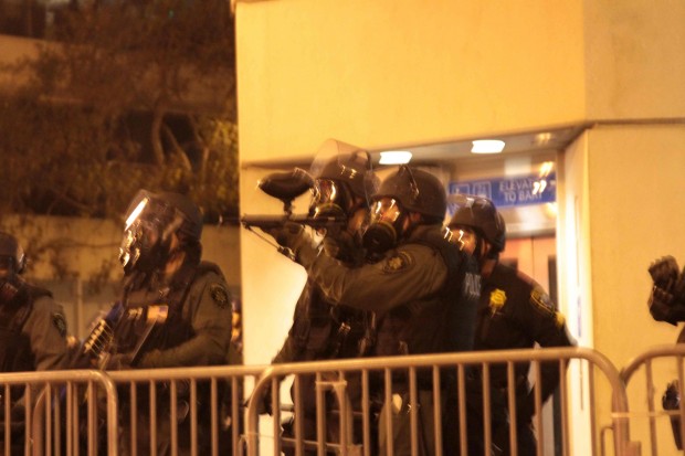 palo-alto-police_less-lethals-fired-620x413.jpg 
