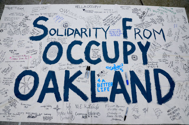 occupy-oakland-solidarity-november-25-2011_1.jpg 
