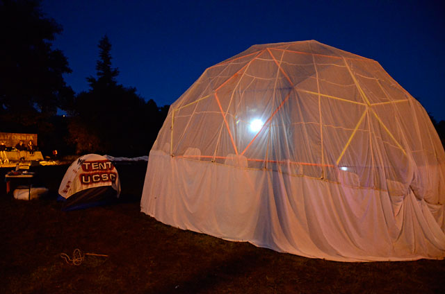 tent-university-ucsc-geodesic-dome-march-1-2012-16.jpg 