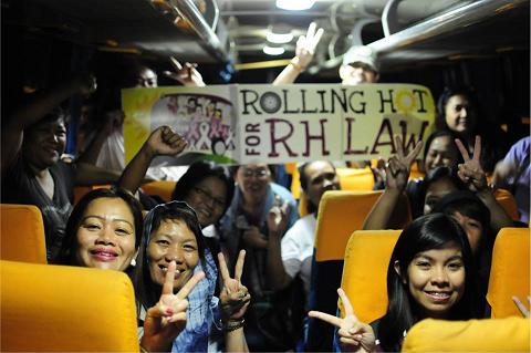 2014-rh-law-philippines-feminism.jpg 
