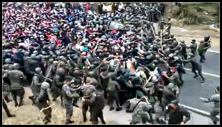 honduran_troops_block_migrants.png 