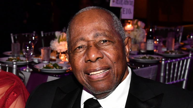 sm_hank-aaron-died-as-a-legend-and-a-millionaire-1611342309.jpg 