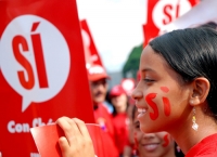 Chavistas Lose Referendum in a 'Photo Finish'