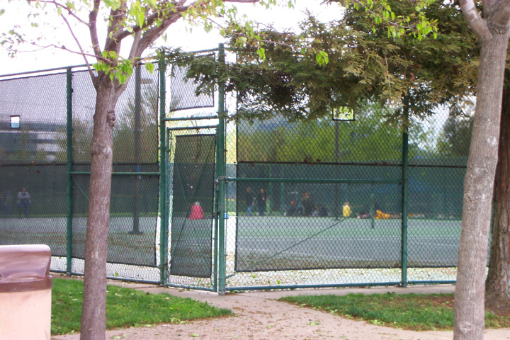 Picketers Held In Tennis Courts in San Ramon A14 : Indybay