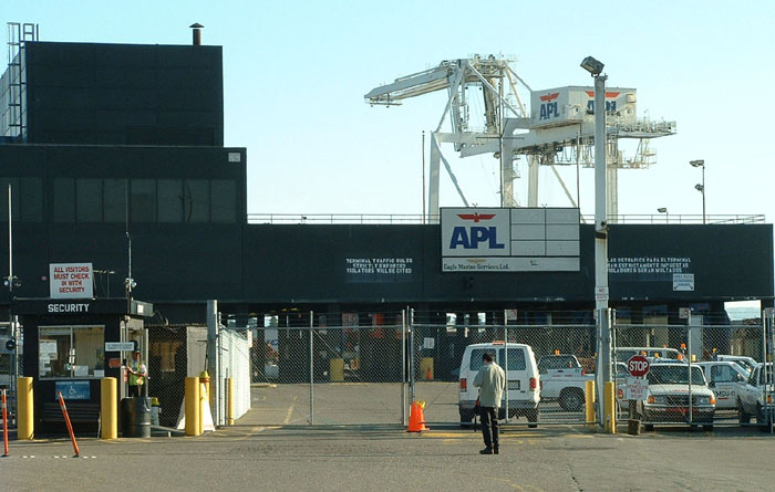 apl-is-closed_oakport51203.jpg 