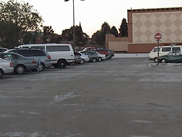 rooftop_parking_sans_people_feb_23_2006.jpg 