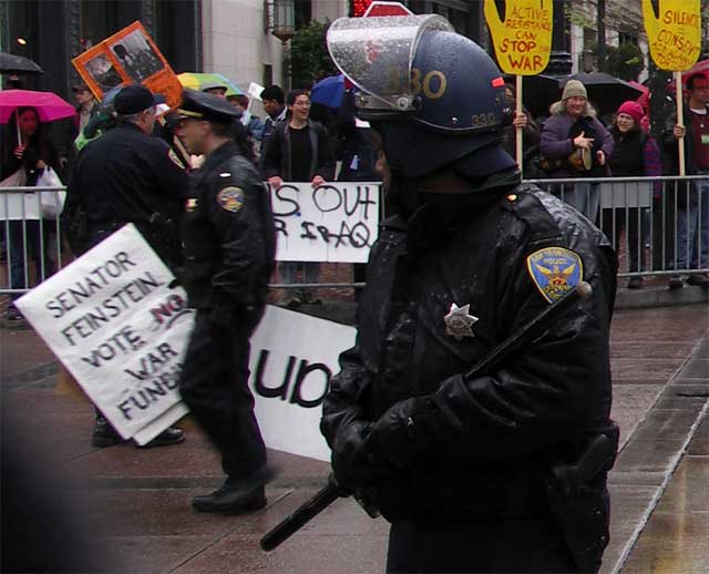 8cop_feinstein_sign.jpg 