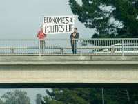 politics-economics_7-11-08.jpg