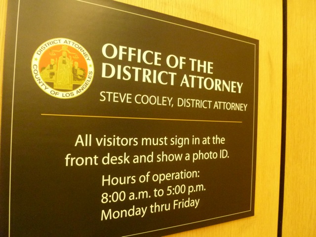 cooley_steve_office_sign.jpg 