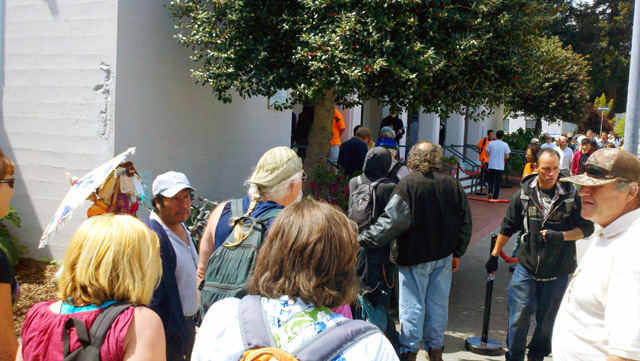 waiting-in-line_4-17-12.jpg 