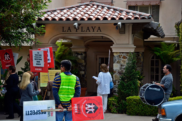 la-playa-unite-here-local-483-carmel-hotel-workers-june-7-2012-9.jpg 