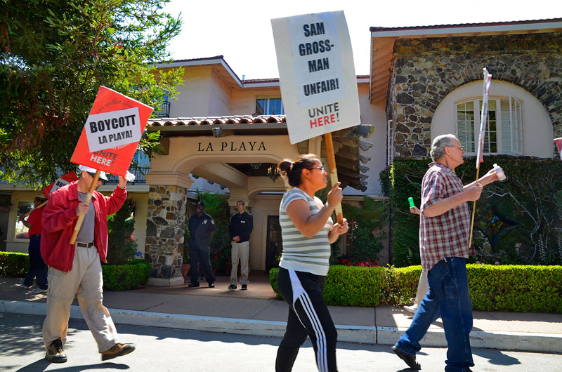 sam-gross-man-grossman-la-playa-carmel-hotel-siege-july-20-2012-4.jpg 