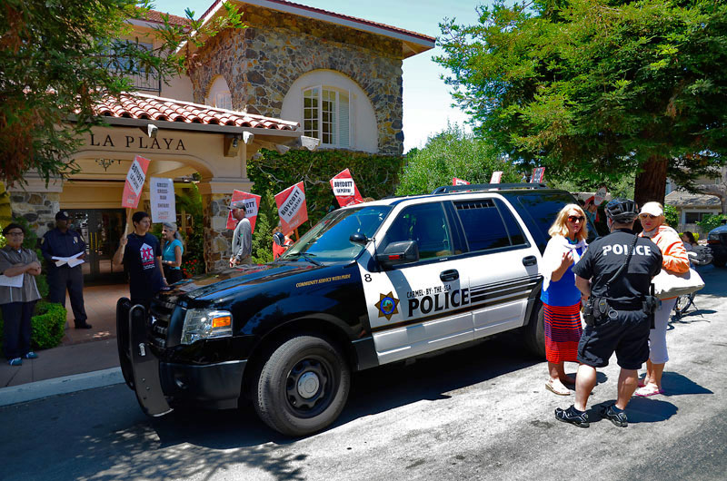 la-playa-hotel-siege-carmel-by-the-sea-police-july-21-2012-20.jpg 