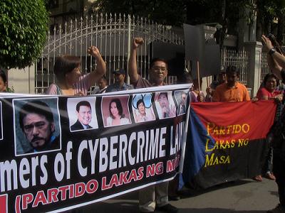 2-plm-partido-lakas-ng-masa-cybercrime-internet.jpg 