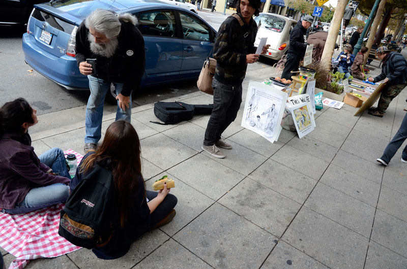 community-blanket-sit-in-santa-cruz-october-24-2013-8.jpg 