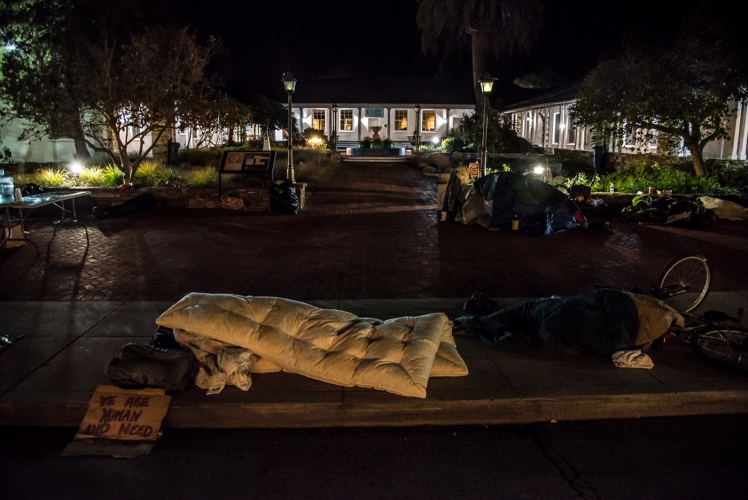 sm_freedom-sleepers-3-city-hall-santa-cruz.jpg 