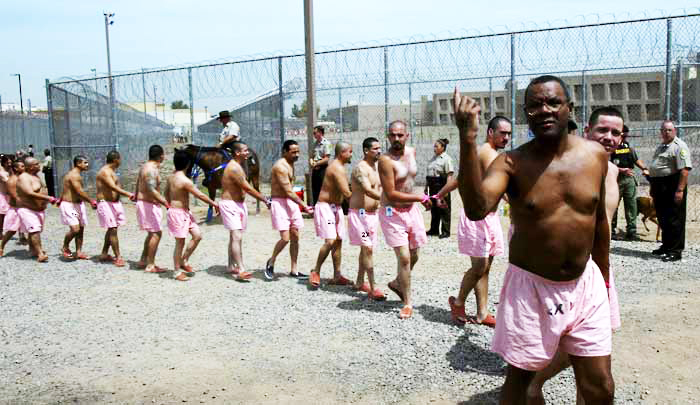 joe-arpaios-tent-city-prisoners-in-pink-undershorts-must-stroll-yard-hand-in-hand-humiliating-to-purify-by-paul-oneil-ap.jpg 
