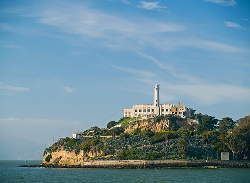 alcatraz.jpg 