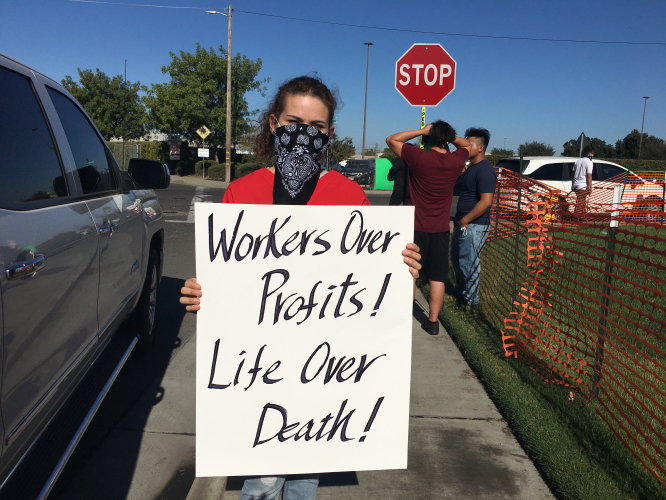 sm_workers_over_profits_nnu_nurse_in_merced.jpg 