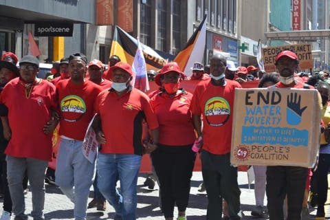 pe_cosatu_strike_2020_gu-696x464.jpg 