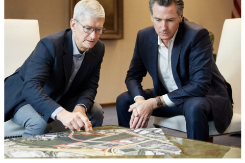 480_apple_tim_cook_newsom.jpg