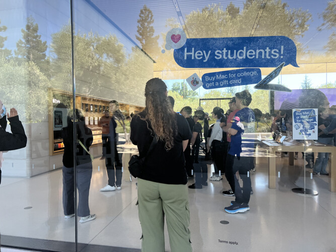 Protesters Confronted Apple Over Genocide & Child Labor In Congo At Lauch