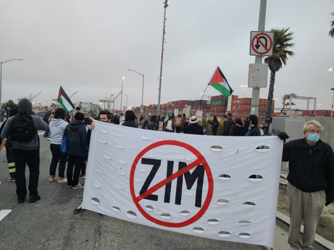 sm_ilwu_zim_boycott.jpeg