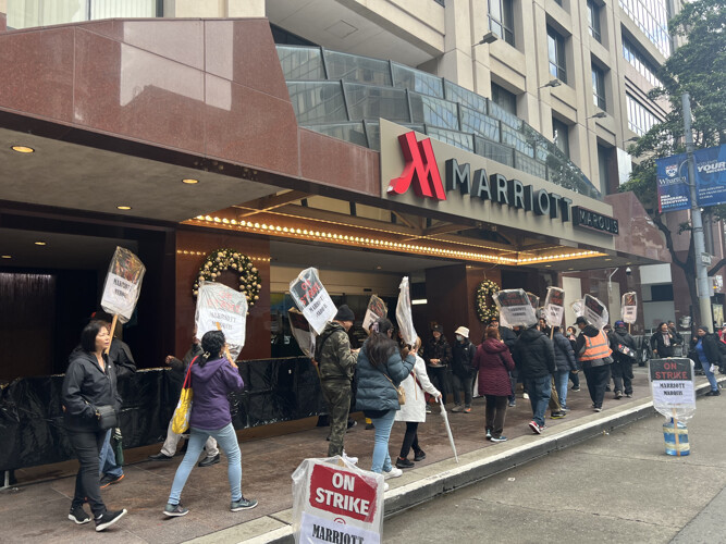 Unite Here Local 2 members at the San Francisco Marriott Marqui hotel went on strike joining the 1500 other workers on strike for a contr...