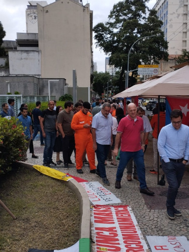sm_brazil_oil_workers_cuba.jpg