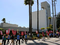 Santa Cruz Dream Inn Workers Rally for a Fair Contract